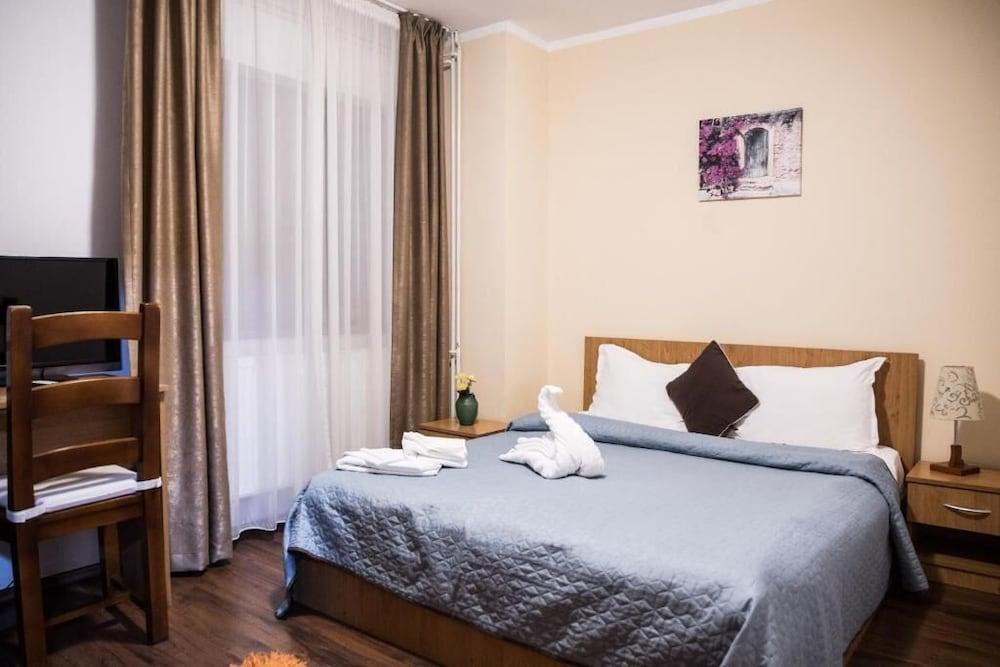 Hotel La Casa Nord Bucarest Esterno foto