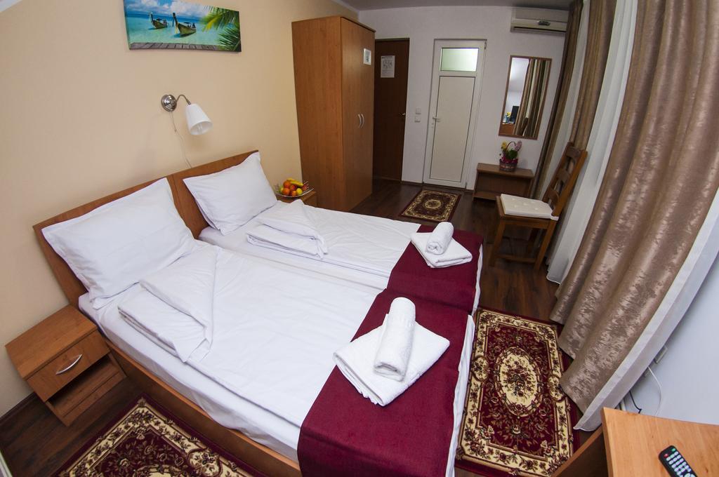 Hotel La Casa Nord Bucarest Esterno foto