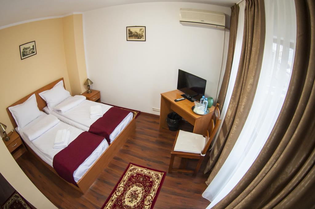 Hotel La Casa Nord Bucarest Esterno foto