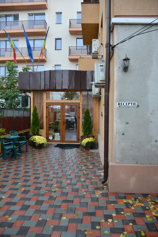 Hotel La Casa Nord Bucarest Esterno foto